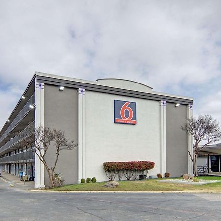 Studio 6 Mesquite, Tx Town East ภายนอก รูปภาพ